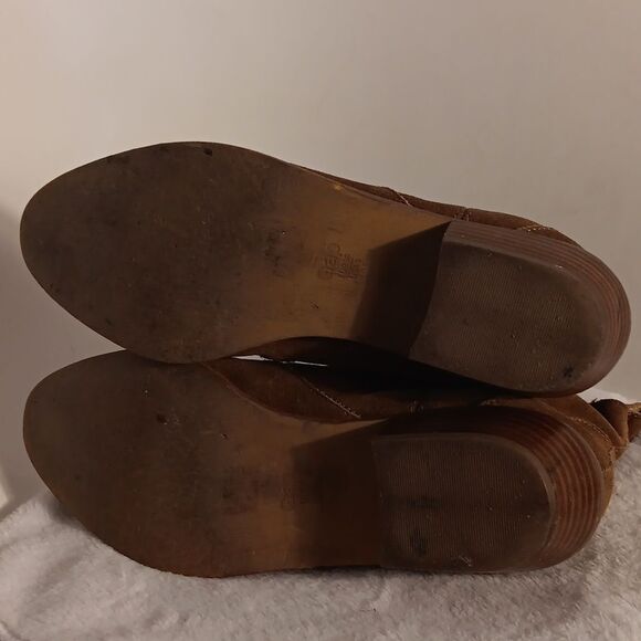 Chelsea Brown Suede Ankle Boots - Picture 4 of 6